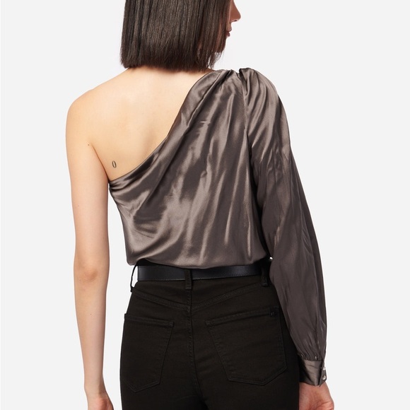 NWT Fiestar One Shoulder Top Side Zip Ruched Detail Shimmering Mauve Size Large - Picture 9 of 14